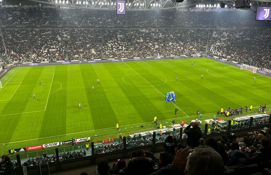 Allianz Stadium photograph 3
