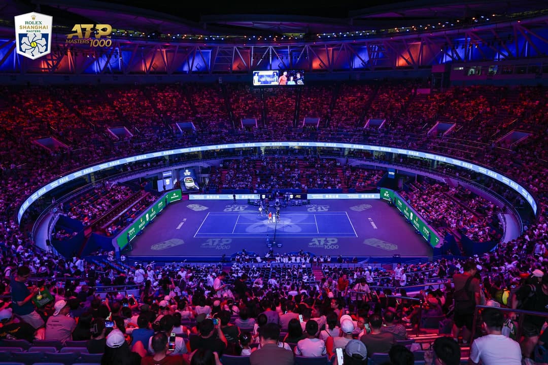 Qi Zhong Tennis Center photograph 2